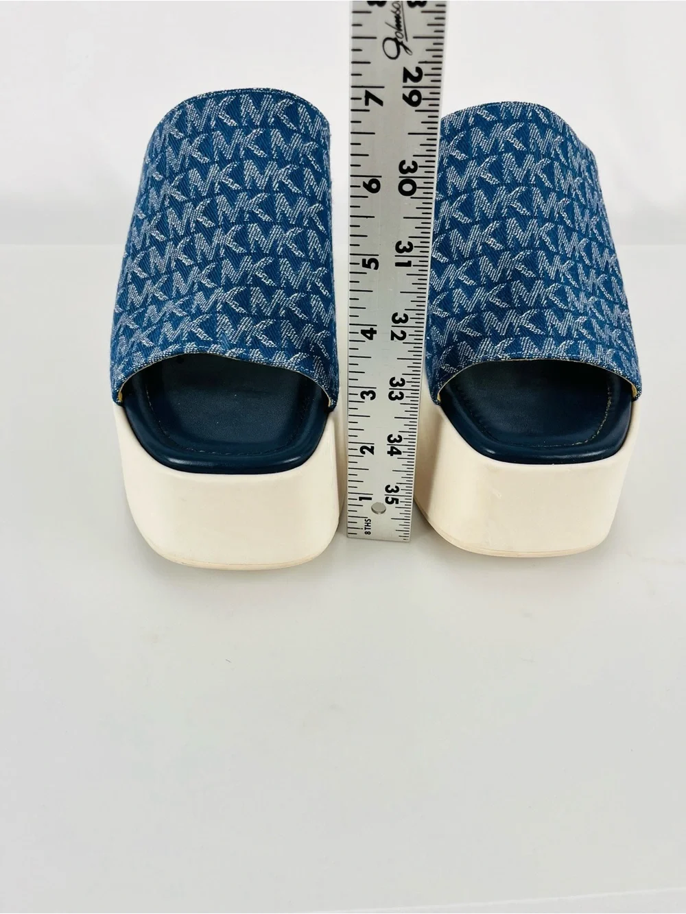 MICHAEL Michael Kors Dabney Chunky Platform Slide Sandals Denim Monogram Size 10